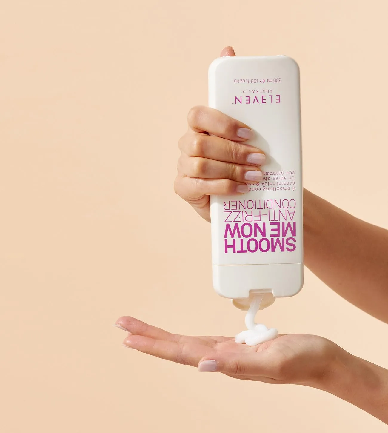 ELEVEN AUSTRALIA Smooth Me Now Anti-Frizz Conditioner - Hydrating Formula for Dry, Frizzy Hair, Reduces Flyaways, Enhances Smoothness, Sulfate & Paraben Free