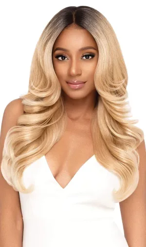 Outre LACEFRONT PERFECT HAIR LINE Glamorous Wavy Fully Hand-Tied 13”x 6” Frontal HD Baby Hair Transparent Lace Easy-to-Style Heat Friendly - GENEVA (2)