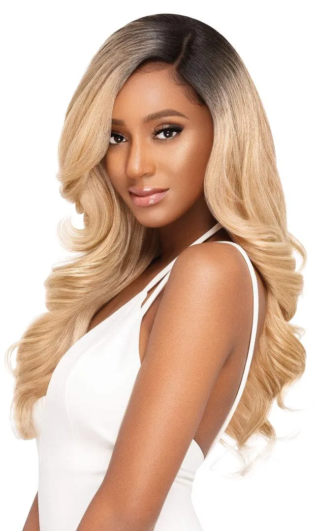 Outre LACEFRONT PERFECT HAIR LINE Glamorous Wavy Fully Hand-Tied 13”x 6” Frontal HD Baby Hair Transparent Lace Easy-to-Style Heat Friendly - GENEVA (2)