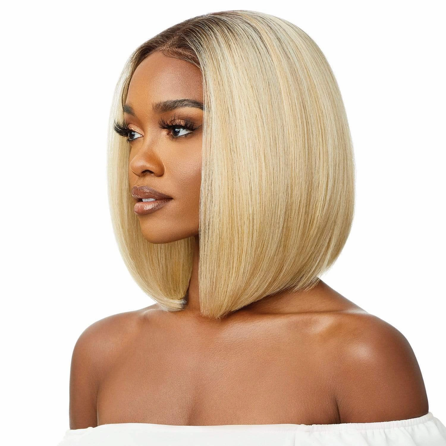 Outre Lace Front Wig Perfect Hair Line 13X4 JENISSE (DR4/CRMCH)