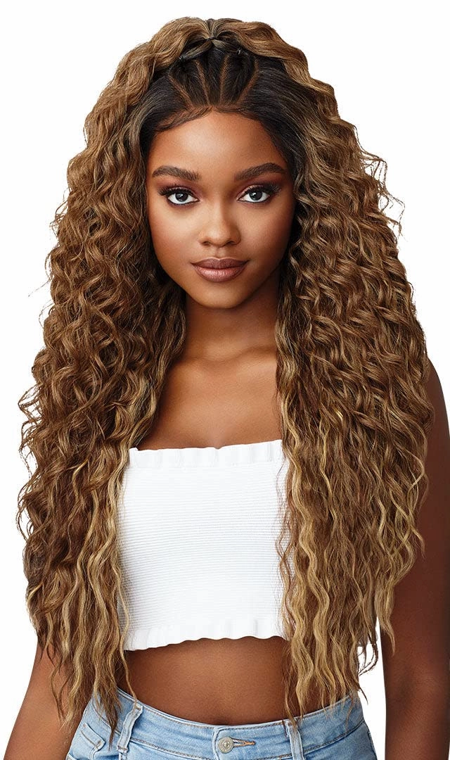 Outre Perfect Hairline Faux Scalp 13x6 Fully Hand Tied Lace Wig HD Transparent lace CHEYENNE (DRFFCJSP)