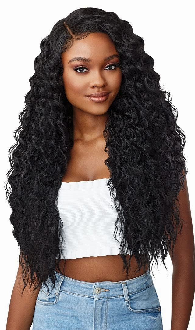Outre Perfect Hairline Faux Scalp 13x6 Fully Hand Tied Lace Wig HD Transparent lace CHEYENNE (DRFFCJSP)