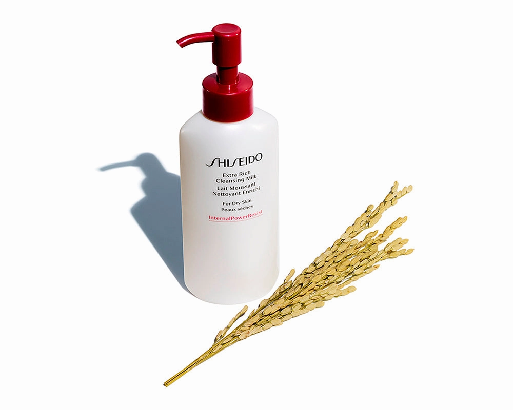 Shiseido Cleansing Milk for Dry Skin - Gentle Makeup Removal and Hydration